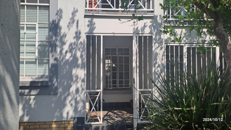 2 Bedroom Property for Sale in Villieria Gauteng