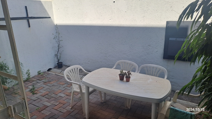 2 Bedroom Property for Sale in Villieria Gauteng