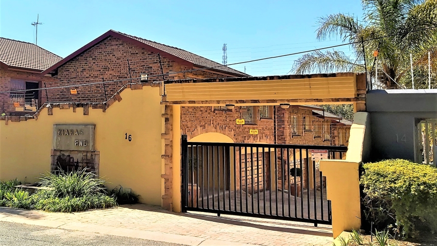 To Let 4 Bedroom Property for Rent in Rivonia Gauteng