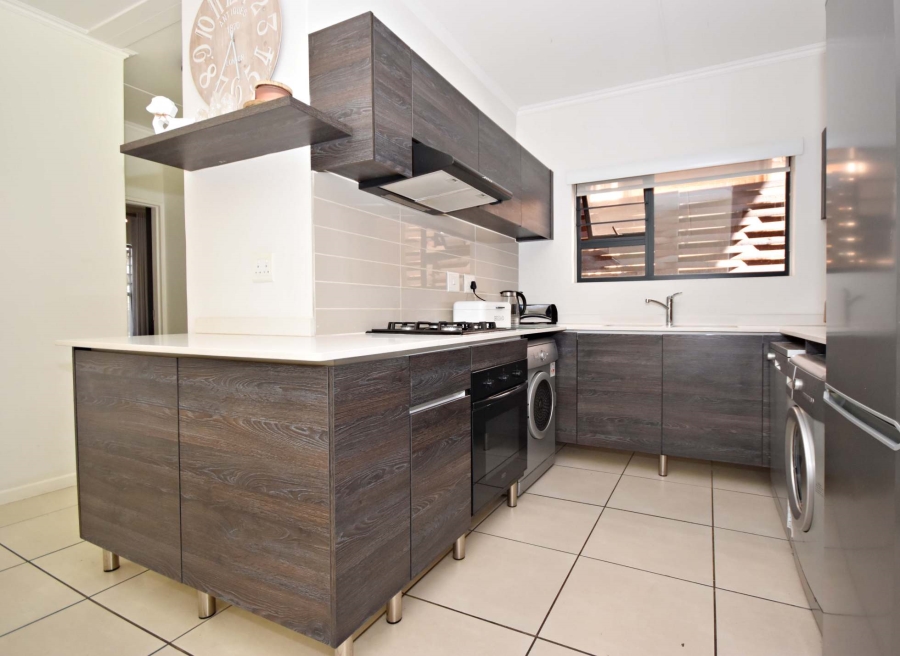 3 Bedroom Property for Sale in Olivedale Gauteng