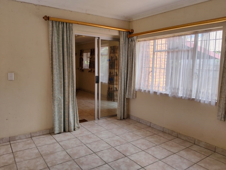 3 Bedroom Property for Sale in Sharon Park Gauteng