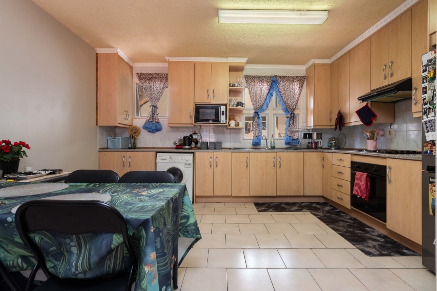 2 Bedroom Property for Sale in Glenanda Gauteng