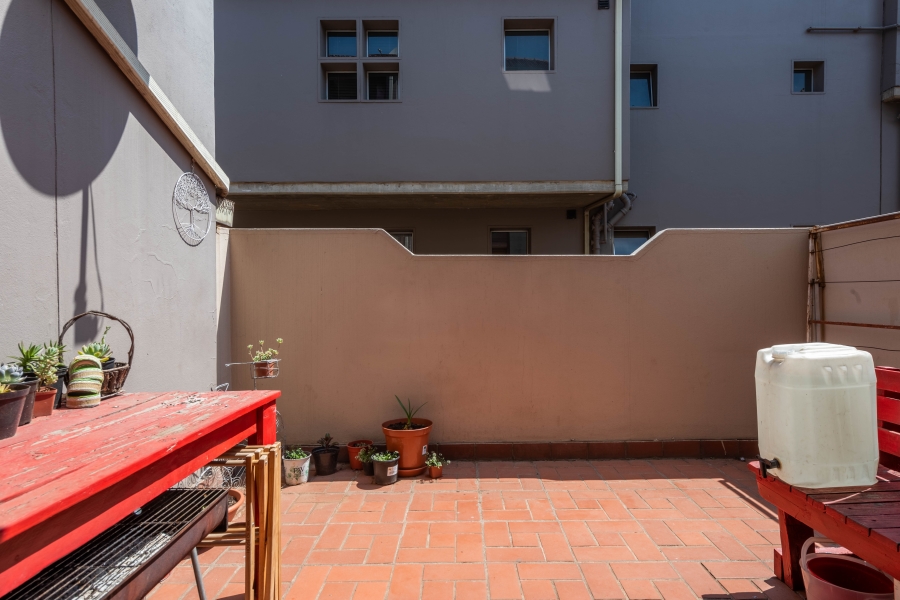 2 Bedroom Property for Sale in Glenanda Gauteng