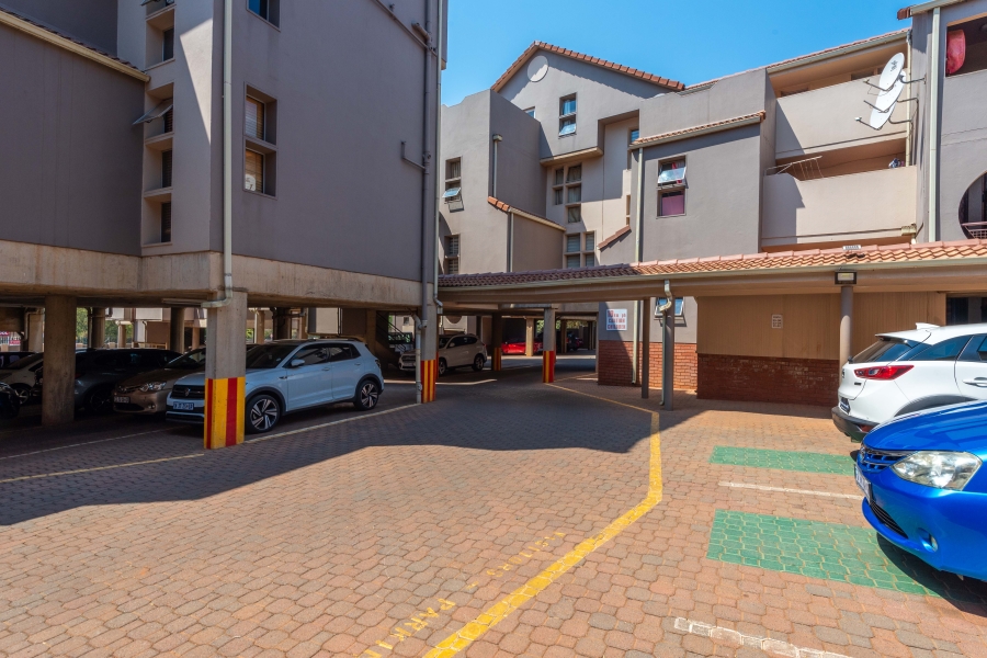 2 Bedroom Property for Sale in Glenanda Gauteng