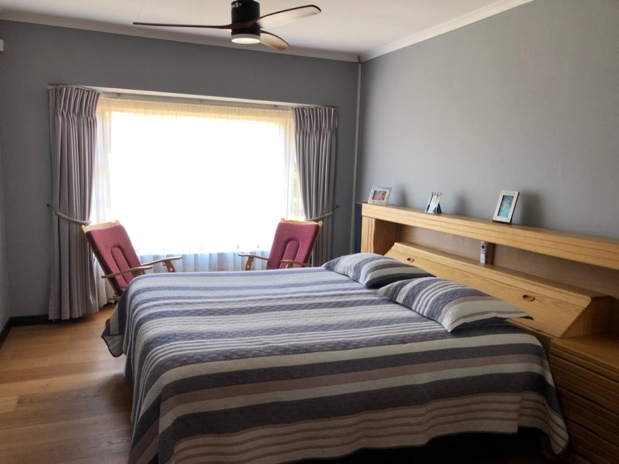 3 Bedroom Property for Sale in Elardus Park Gauteng