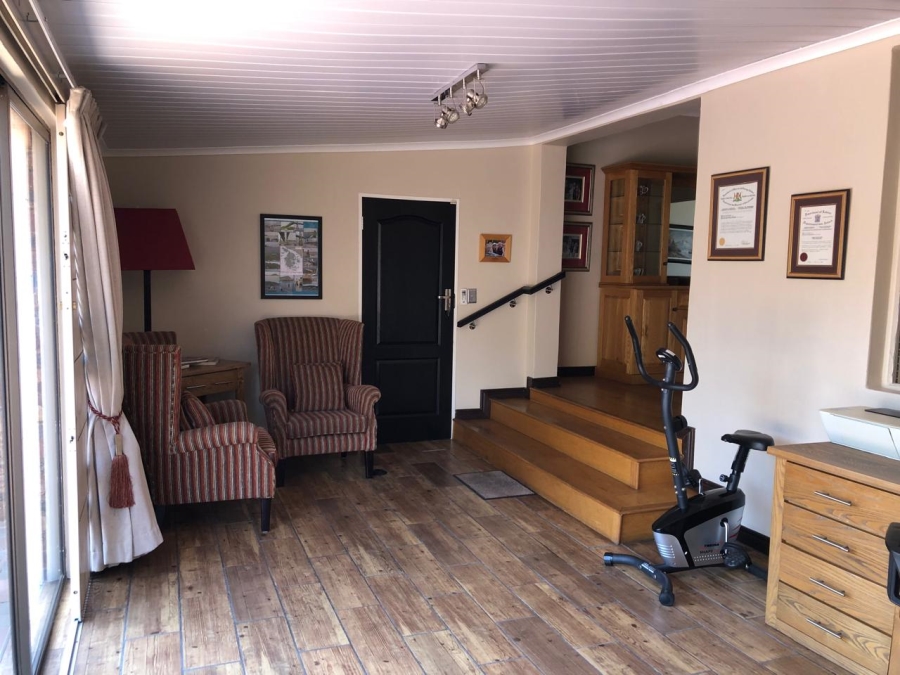 3 Bedroom Property for Sale in Elardus Park Gauteng