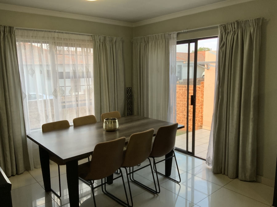 3 Bedroom Property for Sale in Parkrand Gauteng