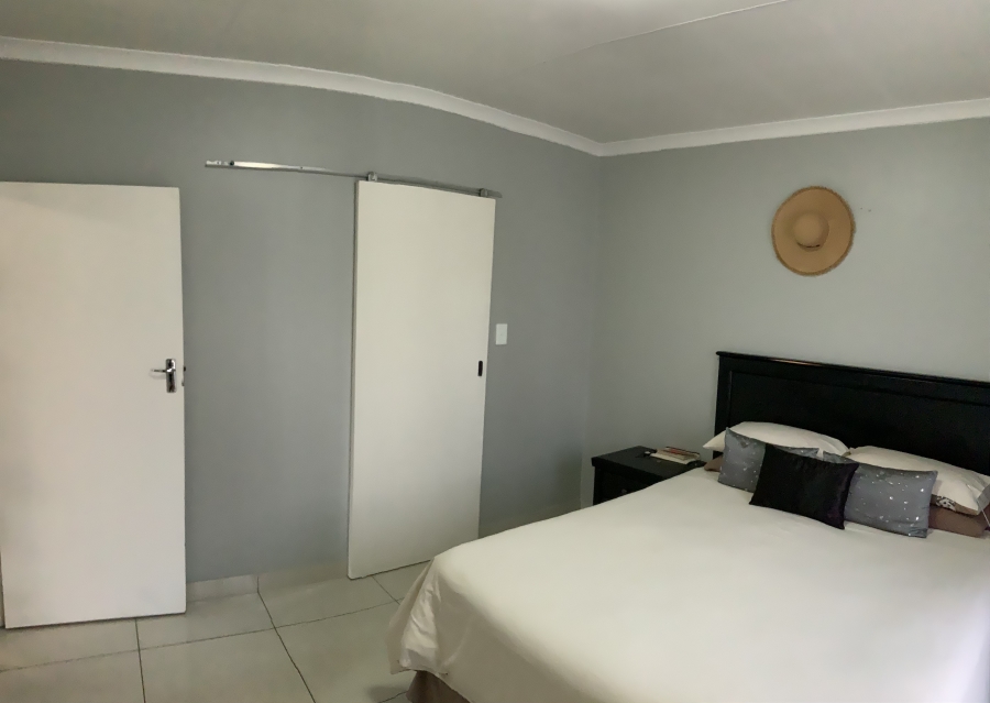 3 Bedroom Property for Sale in Parkrand Gauteng