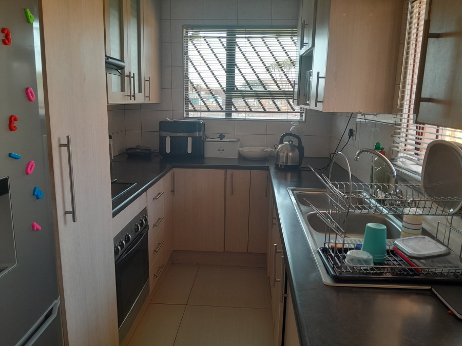 3 Bedroom Property for Sale in Mahube Valley Gauteng