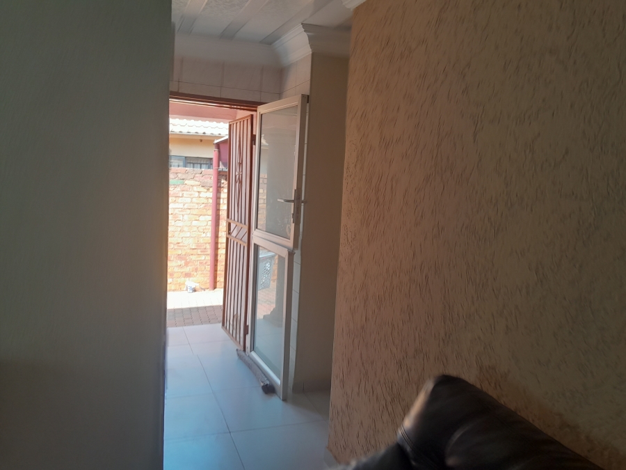 3 Bedroom Property for Sale in Mahube Valley Gauteng