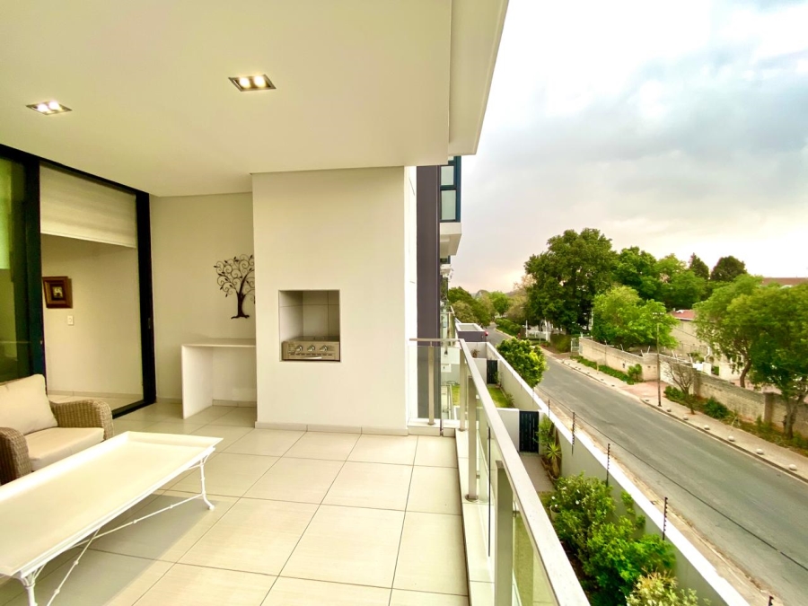 3 Bedroom Property for Sale in Dunkeld West Gauteng