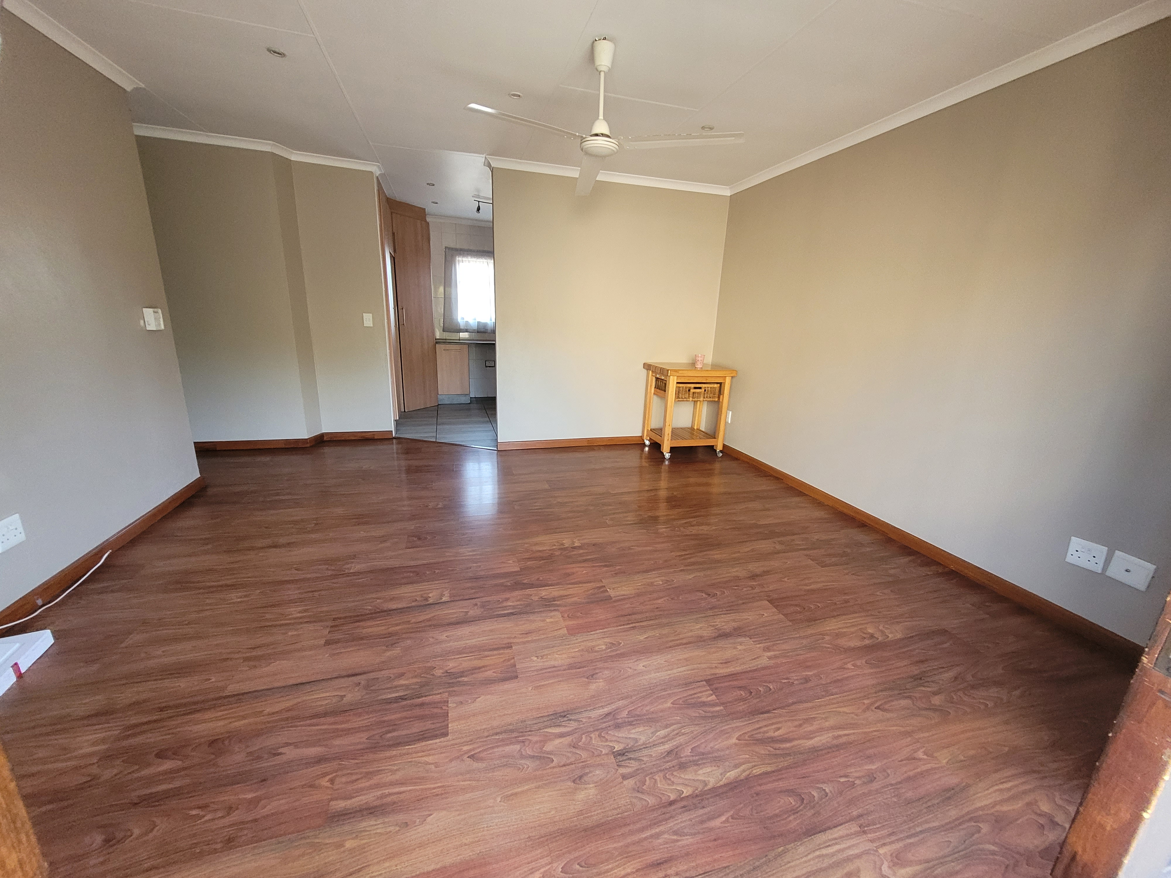 To Let 2 Bedroom Property for Rent in Constantia Kloof Gauteng