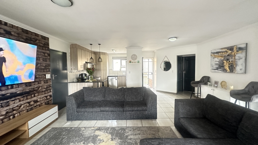 3 Bedroom Property for Sale in Amberfield Valley Gauteng