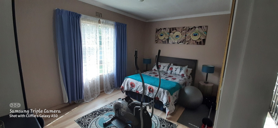 5 Bedroom Property for Sale in Albertsdal Gauteng