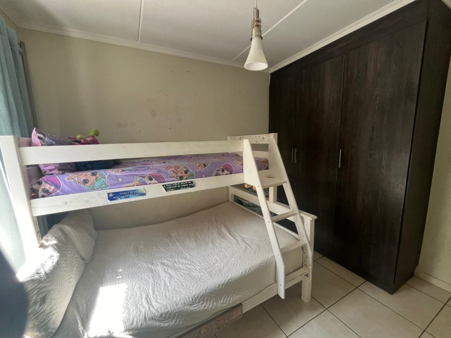 3 Bedroom Property for Sale in Oakdene Gauteng