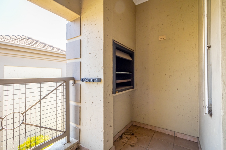 2 Bedroom Property for Sale in Oriel Gauteng