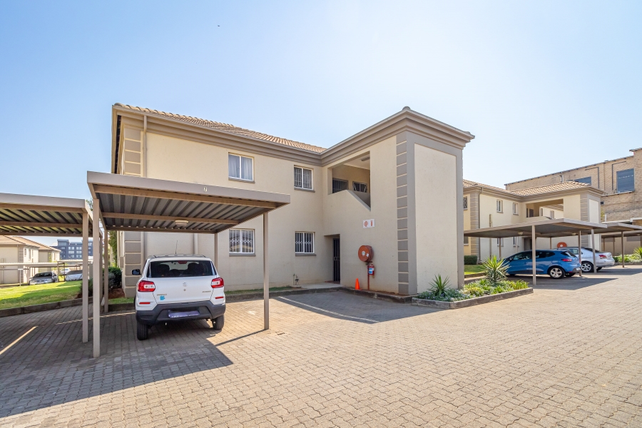 2 Bedroom Property for Sale in Oriel Gauteng