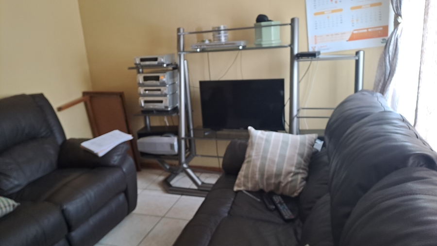 2 Bedroom Property for Sale in Soshanguve F Gauteng