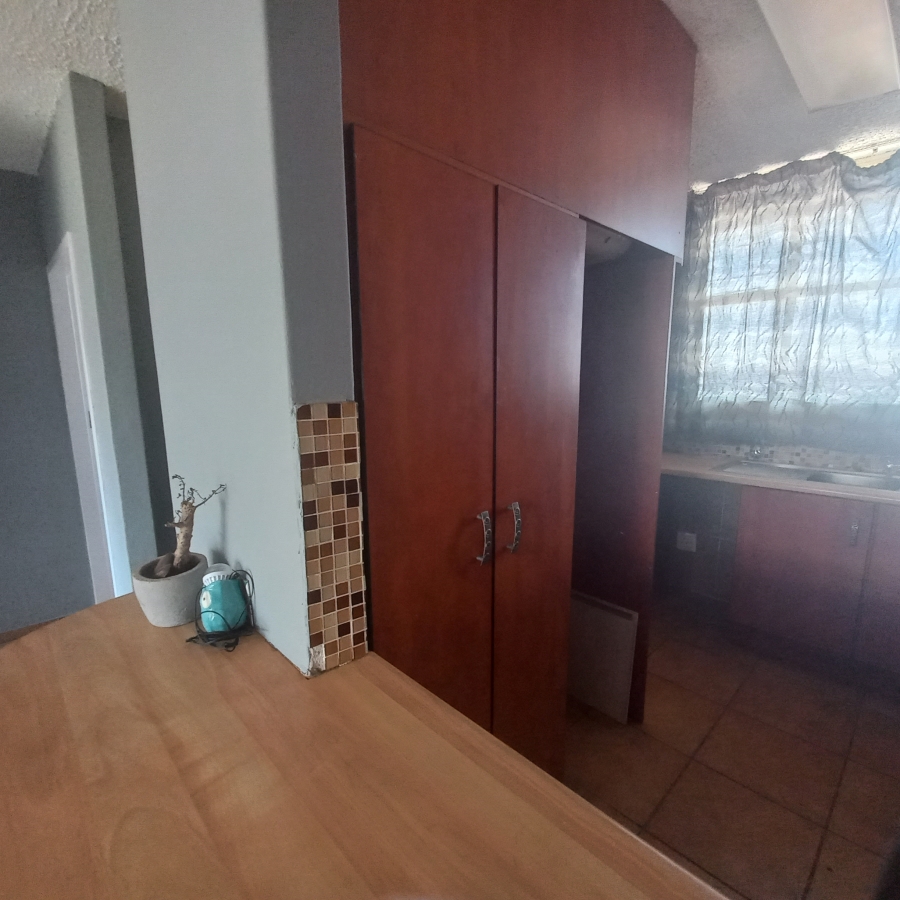 2 Bedroom Property for Sale in Wonderboom South Gauteng