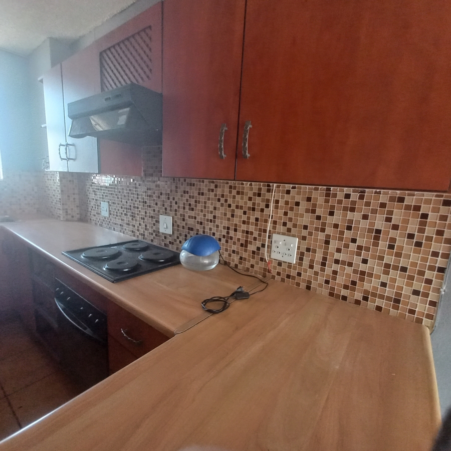 2 Bedroom Property for Sale in Wonderboom South Gauteng