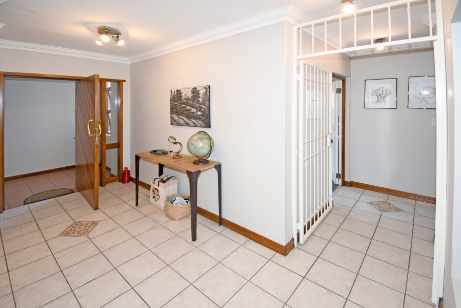 2 Bedroom Property for Sale in Melrose North Gauteng