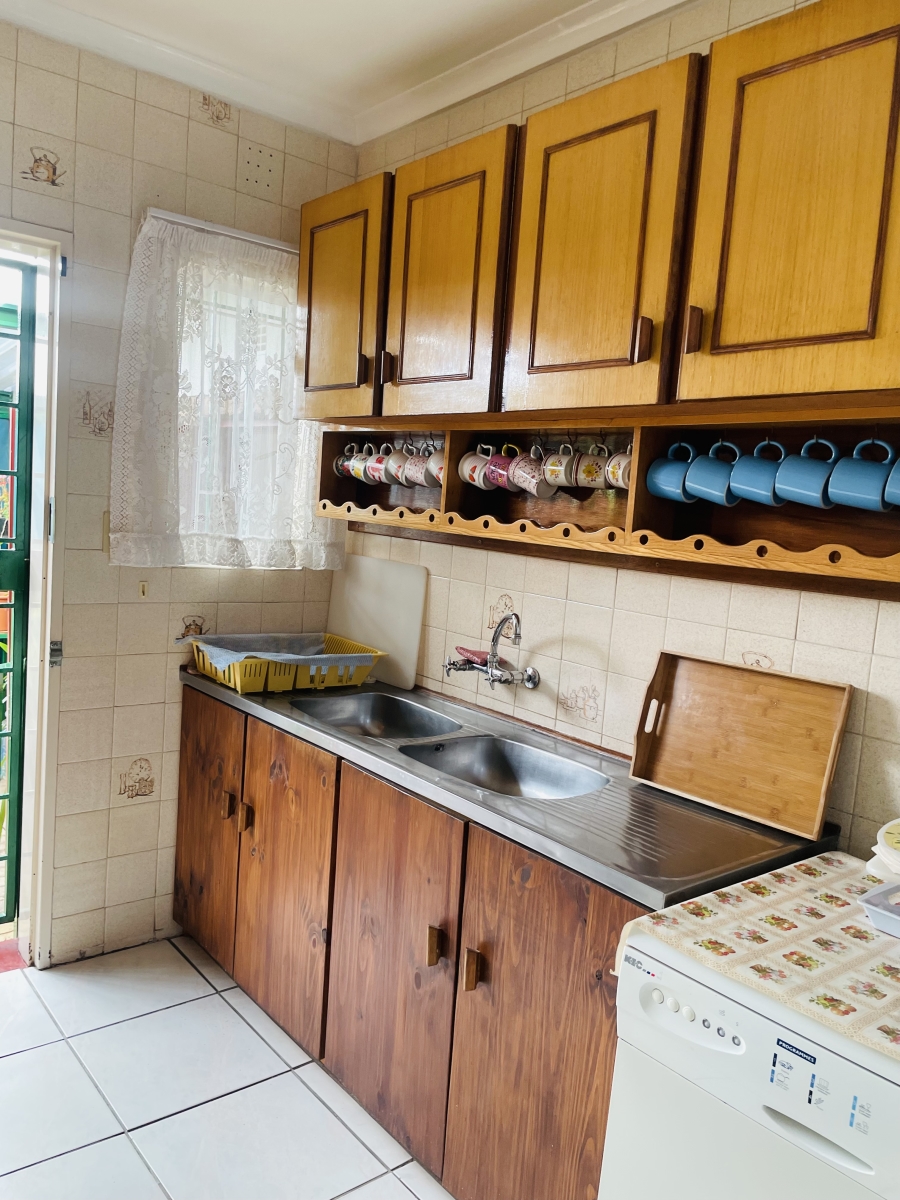 4 Bedroom Property for Sale in Rant En Dal Gauteng