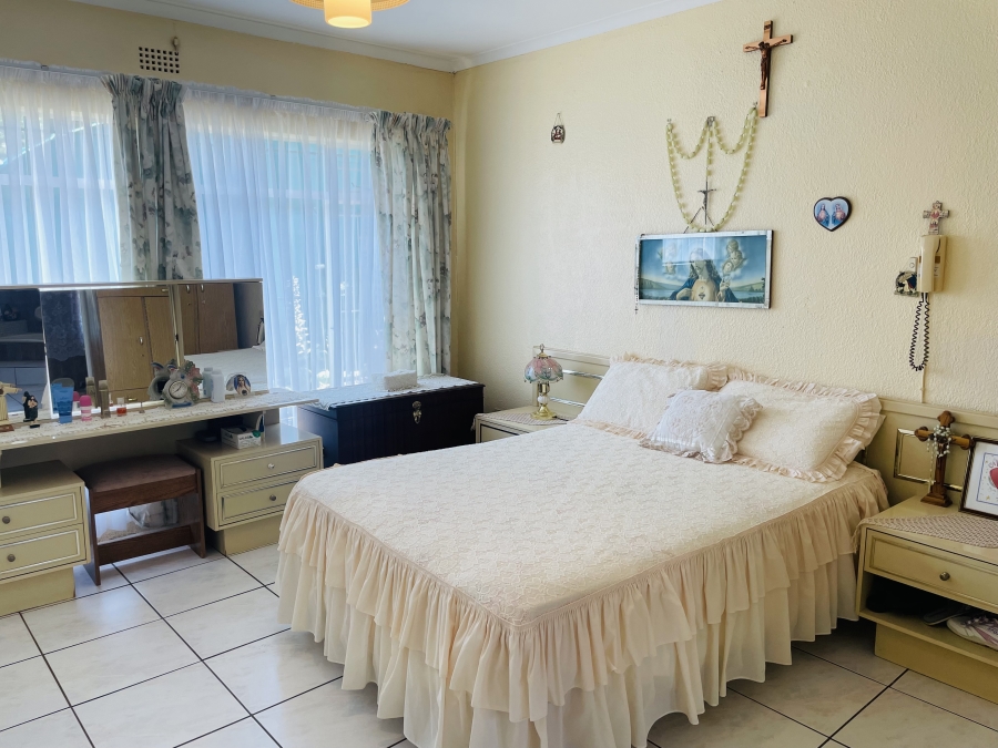 4 Bedroom Property for Sale in Rant En Dal Gauteng