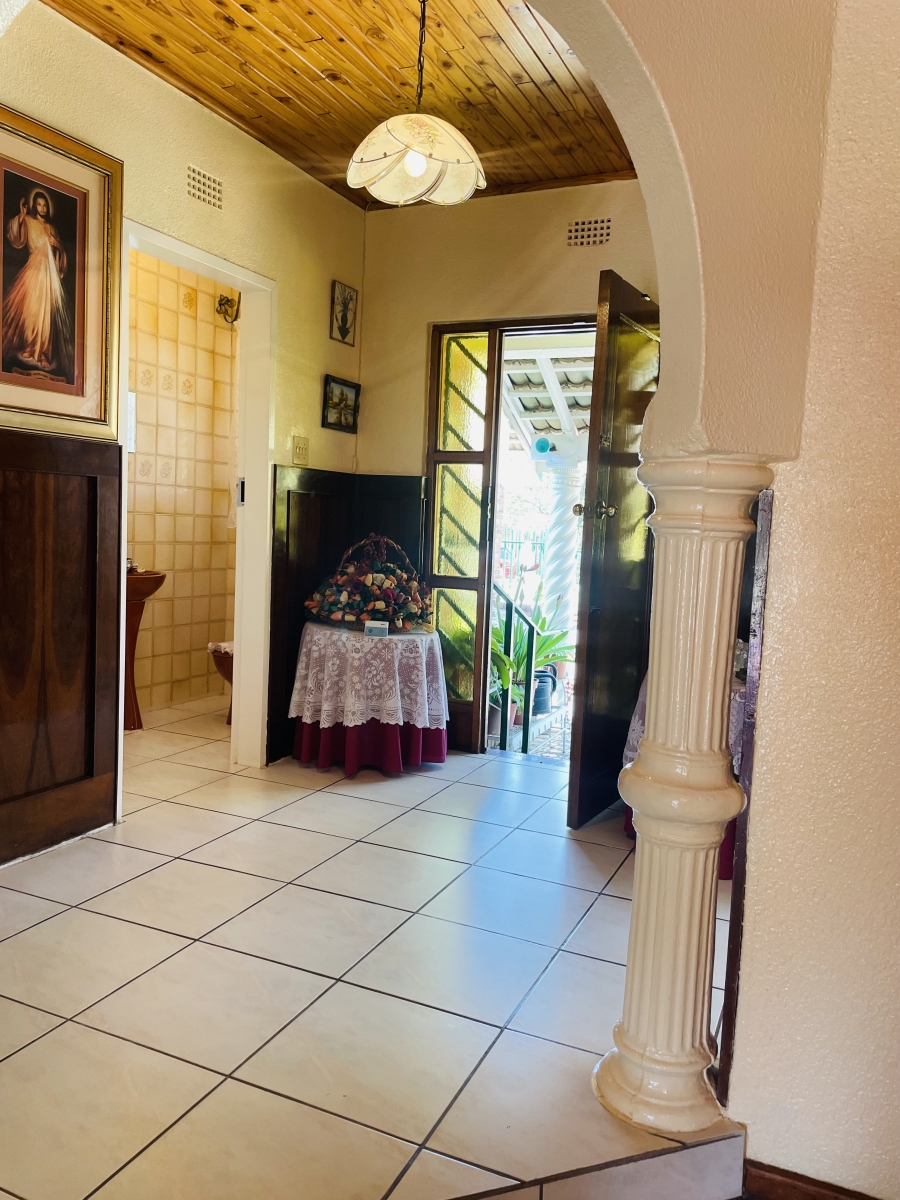 4 Bedroom Property for Sale in Rant En Dal Gauteng