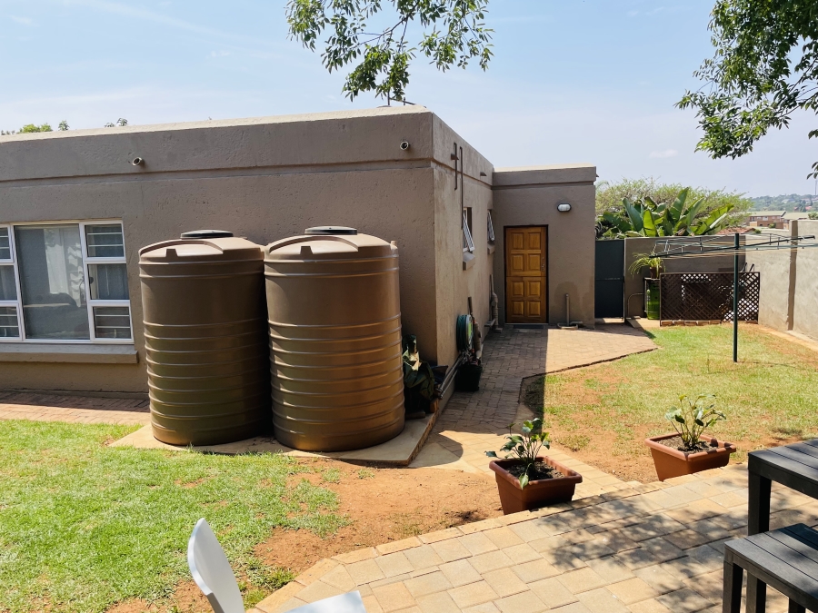 3 Bedroom Property for Sale in Rant En Dal Gauteng