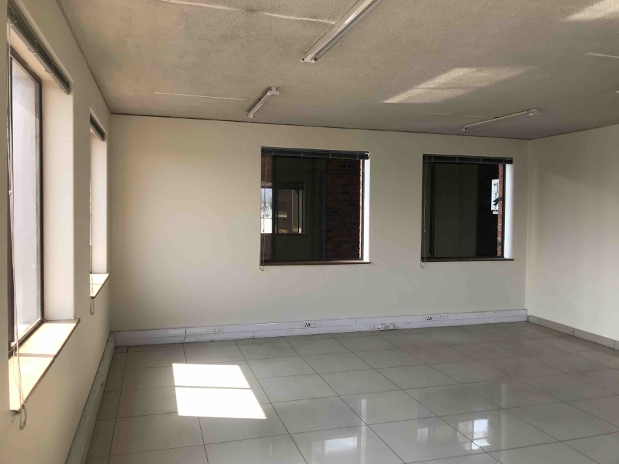 To Let commercial Property for Rent in Strijdom Park Gauteng