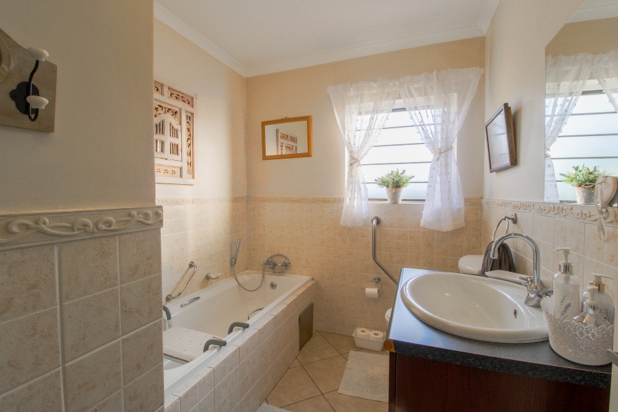 2 Bedroom Property for Sale in Willow Park Manor Gauteng