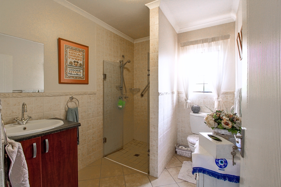 2 Bedroom Property for Sale in Willow Park Manor Gauteng