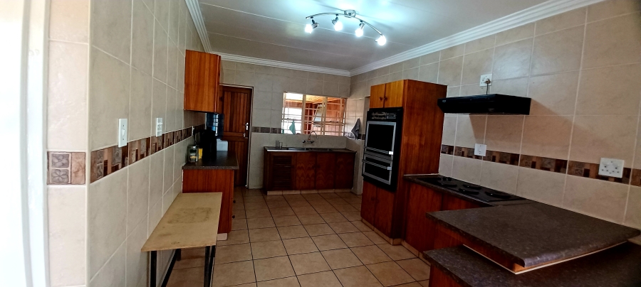 3 Bedroom Property for Sale in Dal Fouche Gauteng