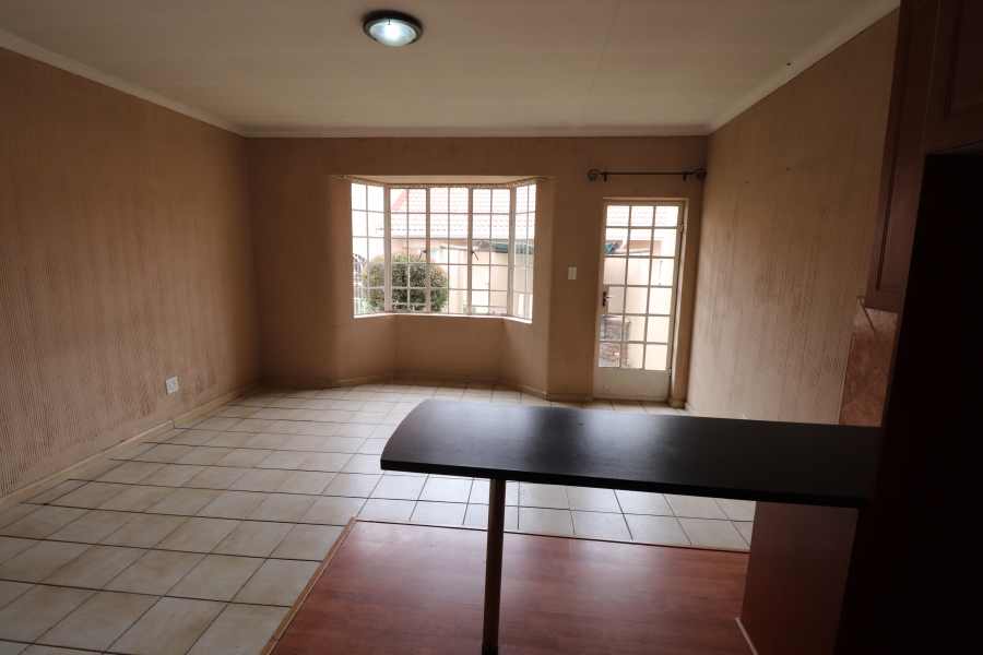 To Let 2 Bedroom Property for Rent in Norkem Park Gauteng