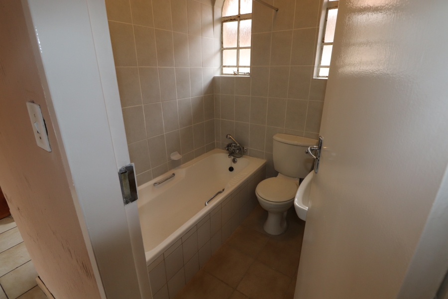 To Let 2 Bedroom Property for Rent in Norkem Park Gauteng