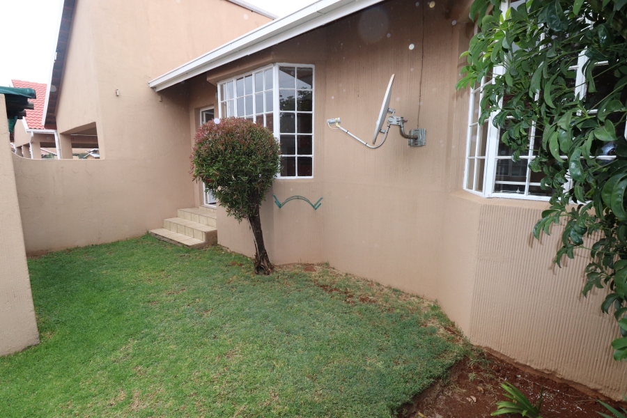 To Let 2 Bedroom Property for Rent in Norkem Park Gauteng