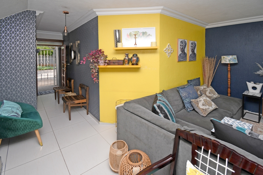 To Let 3 Bedroom Property for Rent in Fairland Gauteng