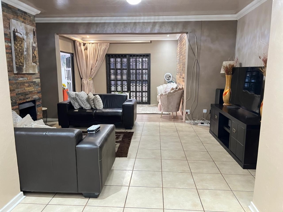 3 Bedroom Property for Sale in Wright Park Gauteng