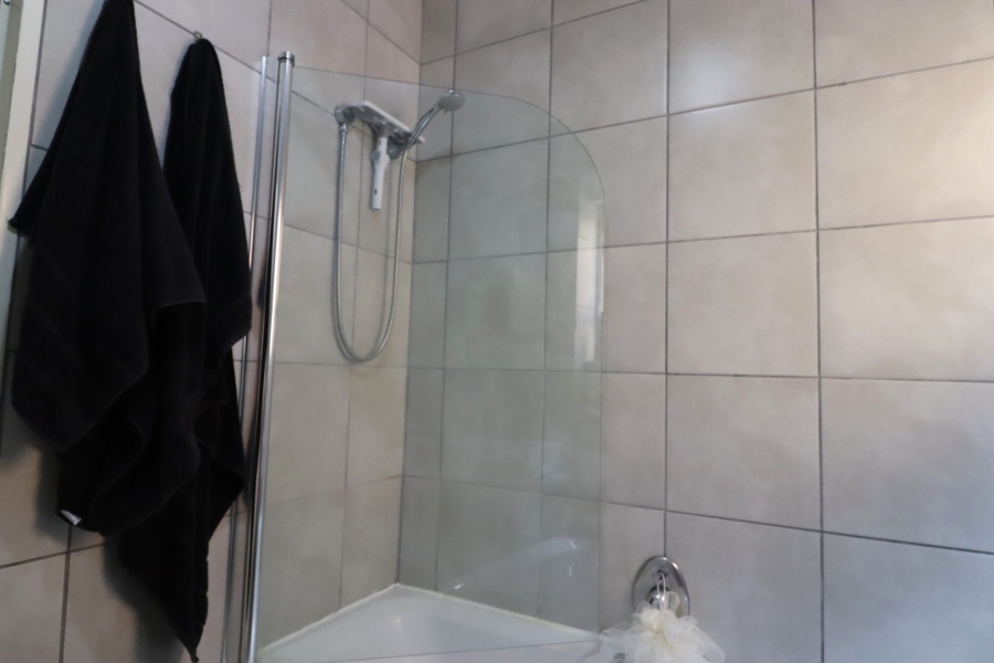 2 Bedroom Property for Sale in Bryanston West Gauteng