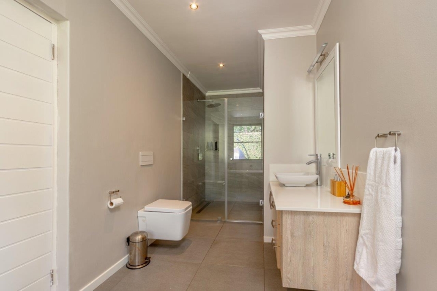 5 Bedroom Property for Sale in Bryanston East Gauteng