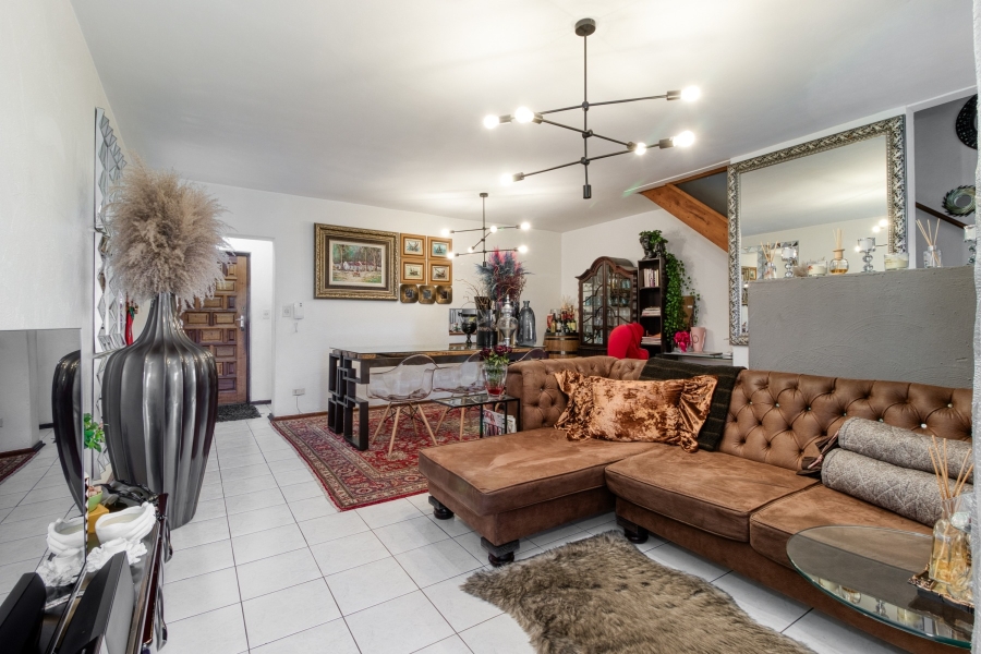 3 Bedroom Property for Sale in Douglasdale Gauteng