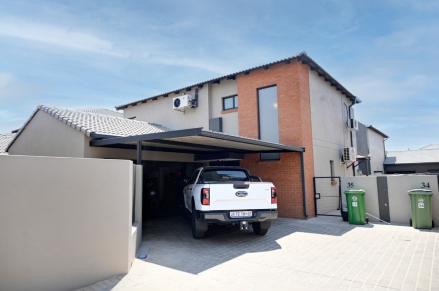 3 Bedroom Property for Sale in Sinoville Gauteng