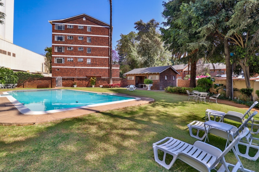 2 Bedroom Property for Sale in Sandown Gauteng