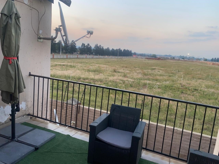 2 Bedroom Property for Sale in Albertsdal Gauteng