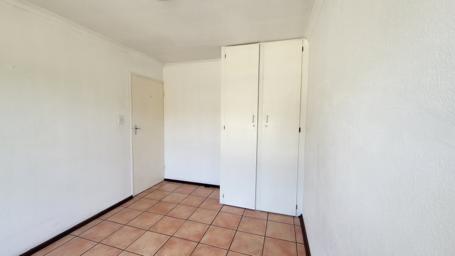 To Let 2 Bedroom Property for Rent in Morningside Gauteng