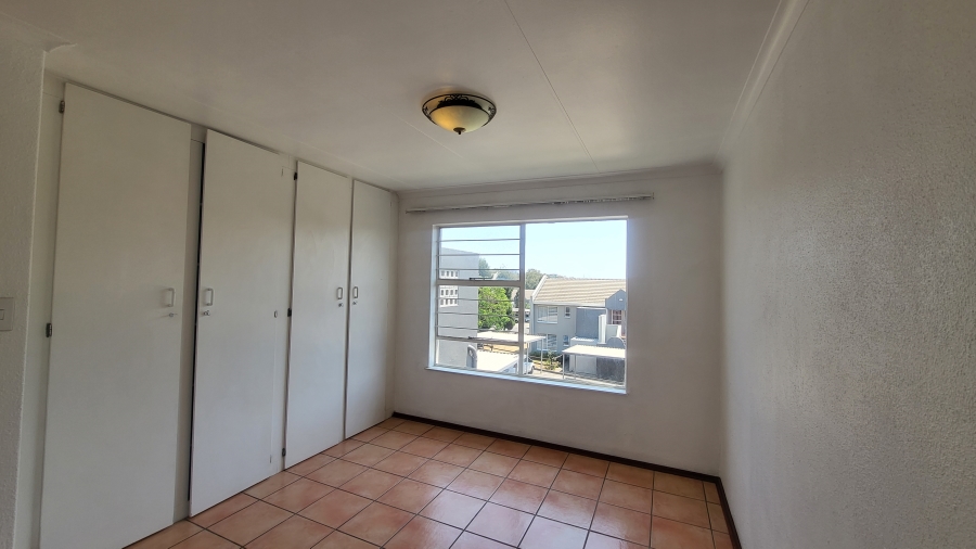 To Let 2 Bedroom Property for Rent in Morningside Gauteng