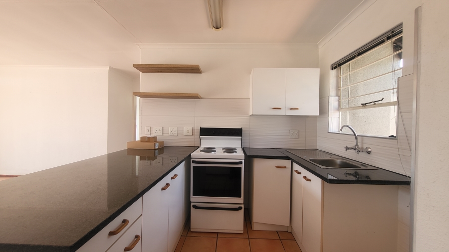 To Let 2 Bedroom Property for Rent in Morningside Gauteng