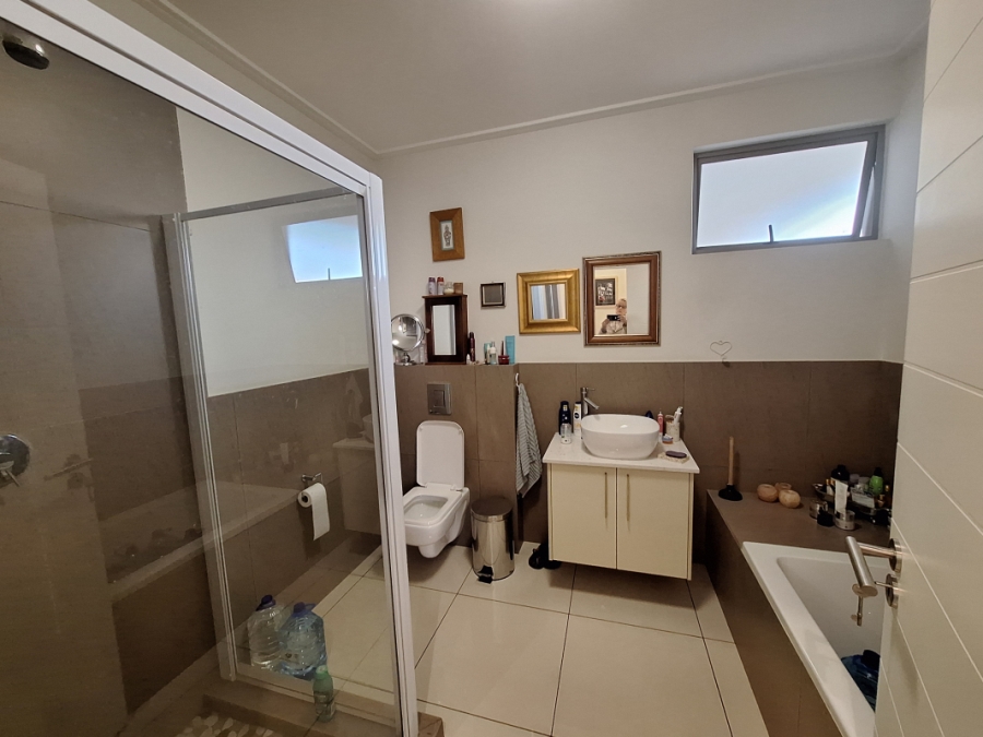 2 Bedroom Property for Sale in Bedfordview Gauteng