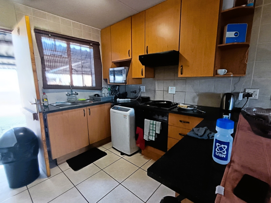 2 Bedroom Property for Sale in Primrose Hill Gauteng