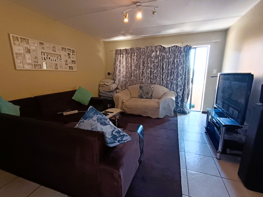 2 Bedroom Property for Sale in Primrose Hill Gauteng